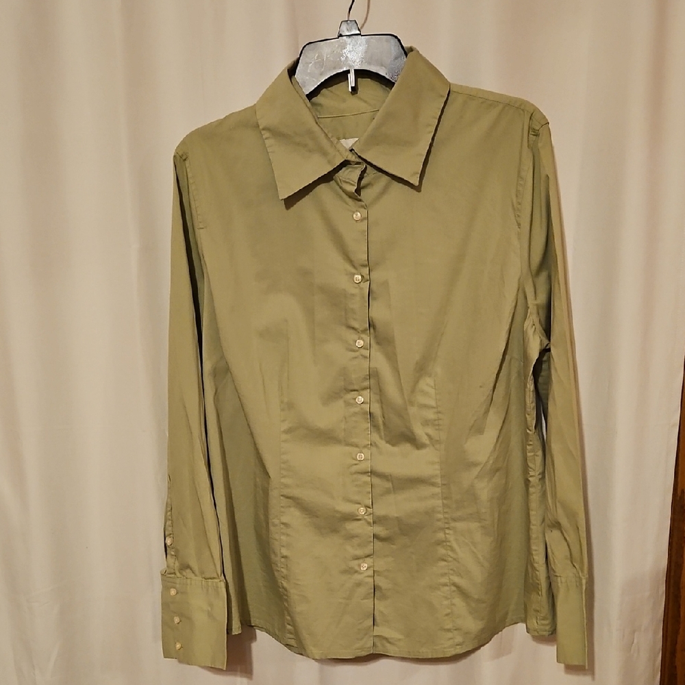 Merona Women's Sage Green Shirt